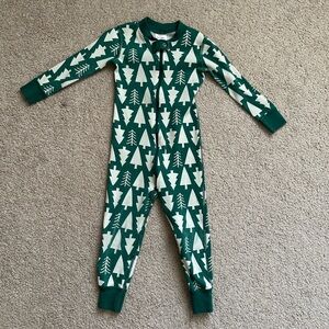 Hanna Andersson 3T Green Tree Print Kids Footie